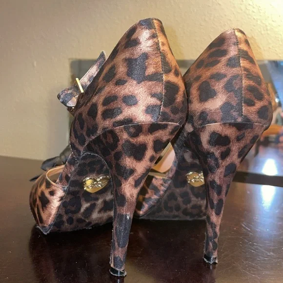 Betsey Johnson heels - Picture 3 of 6